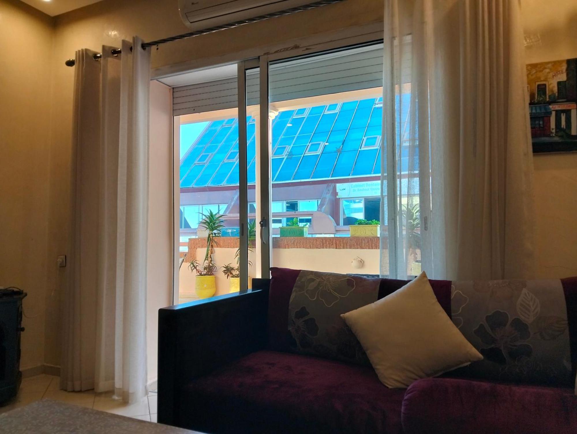 Najia Au Centre Avec Grande Terrasse Apartment Kenitra